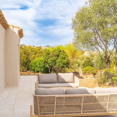 Casa Luna - By Searly Vila Arzachena